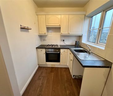 Lumb Lane, Roberttown, Liversedge, WF15 - Photo 3