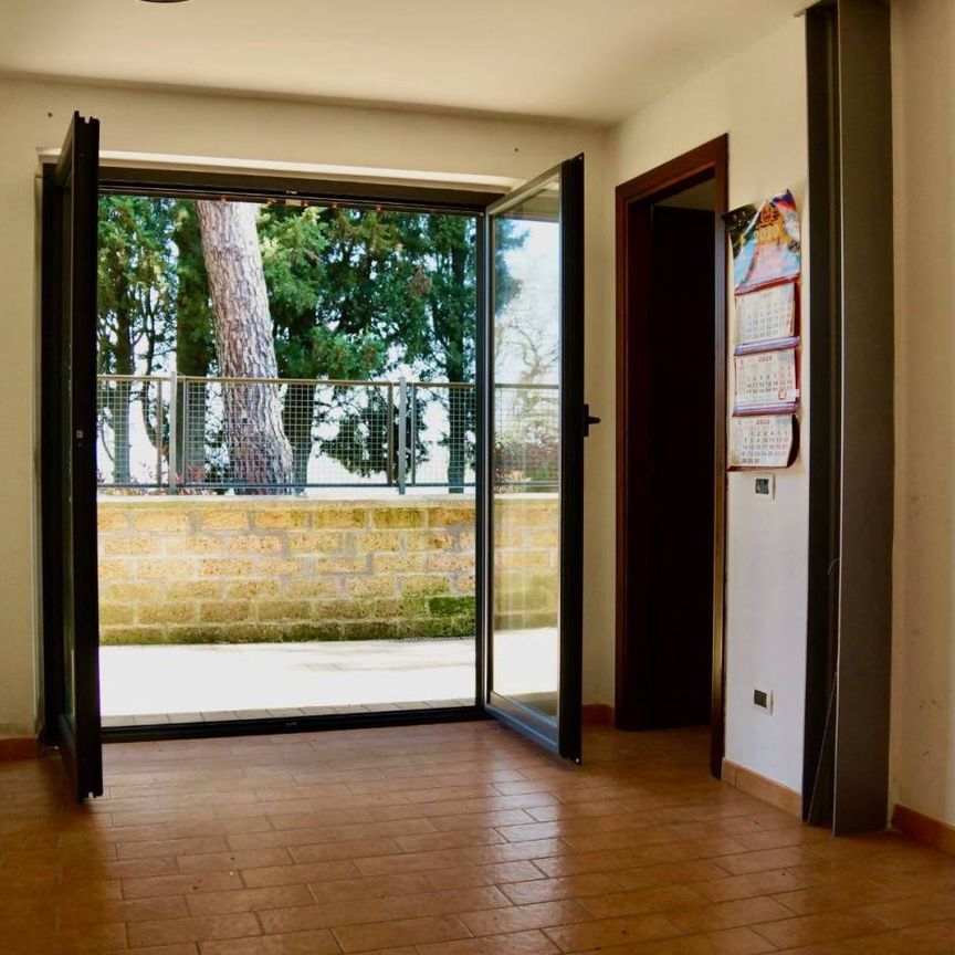 Villa plurifamiliare Strada Provinciale Settevene, Nepi - Photo 1