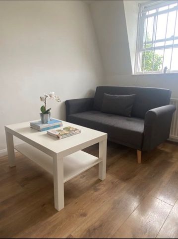 2 Bed Flat, Inverness Terrace, W2 - Photo 2