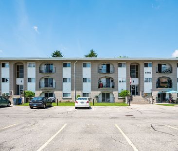 Three Bedroom Apartment - Photo 5