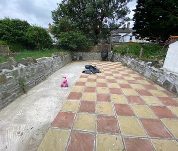 £1,350 PCM, Spacious Modern Three Bedroom, Two Bathroom Maisonette ... - Photo 2