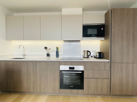 23 Eastern Road, Romford Town Centre - Photo 4