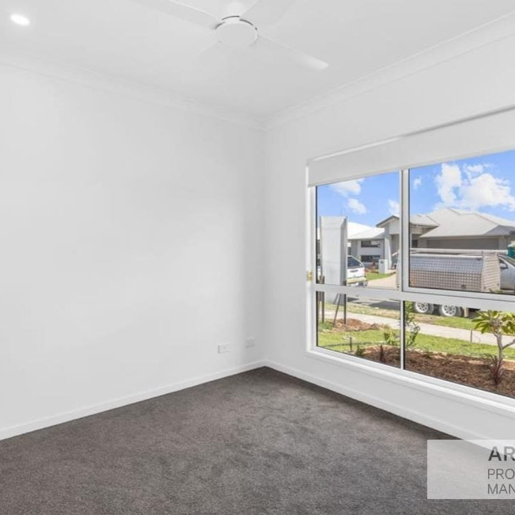 40 Rottnest Crescent, Banya, QLD, 4551 - Photo 1