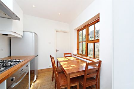 Bridge Lane, Battersea, London, SW11 ground floor flat to rent - Photo 5
