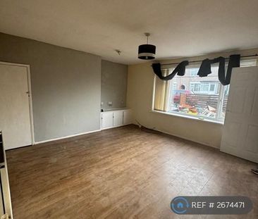 4 bedroom terraced house to rent - Photo 2