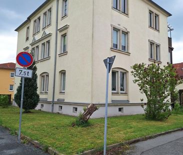 Gepflegte, großzügige 2 Raum Wohnung mit Fernblick - Foto 1