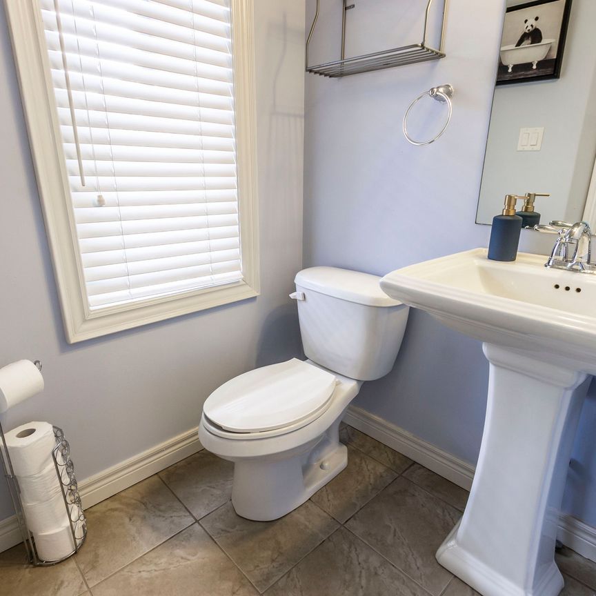 For Lease - 93 Sexton Crescent, Hamilton, Ontario - Photo 1