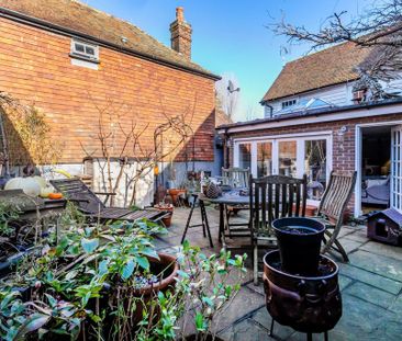 4 bedroom terraced house to rent - Photo 2