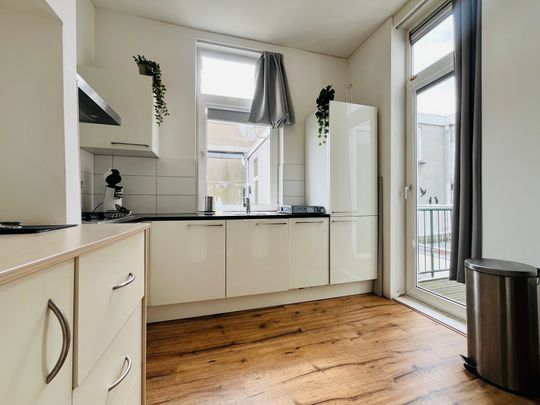 Te huur: Appartement Paul Krugerlaan 235 B in Den Haag - Foto 1