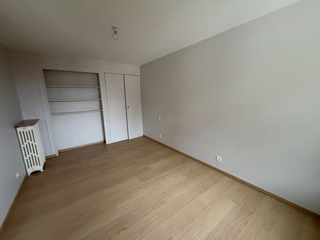 Location Appartement 4 pièces 88m² - Photo 5