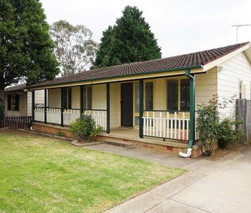 Family Home - Photo 2