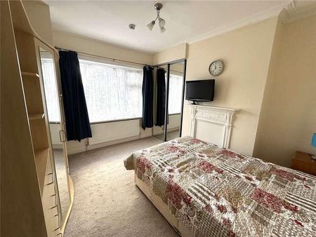 Linden Avenue, Thornton Heath, CR7 - Photo 4