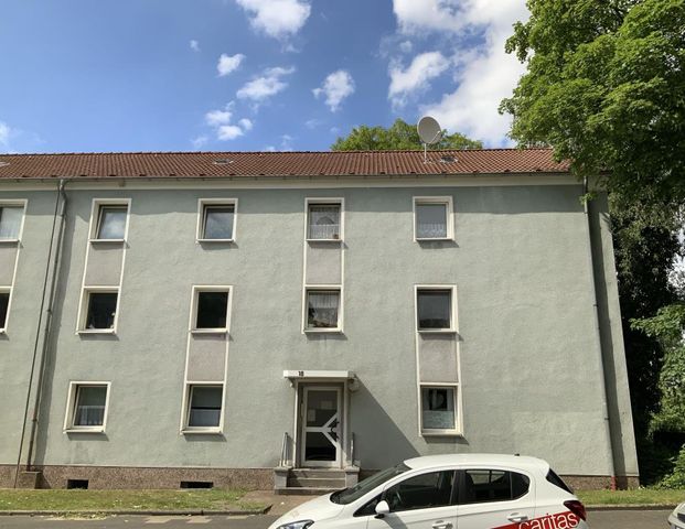 Helle 3 Zimmer mit Balkon in Essen-Stoppenberg demnächst beziehbar. - Photo 1