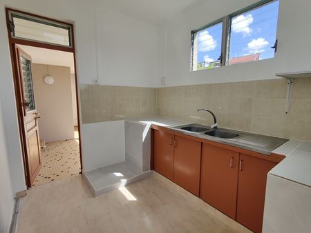 Location appartement 3 pièces, 67.88m², Schœlcher - Photo 4