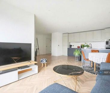 2 bedroom flat to rent - Photo 3
