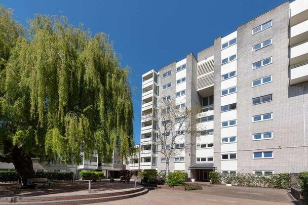 Bloomsbury Close, Ealing, W5 - Photo 1