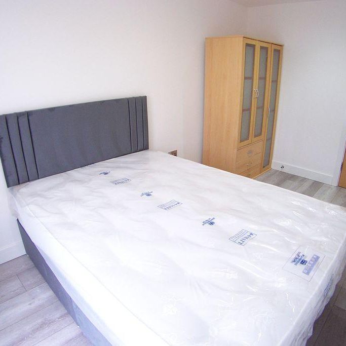 3 bedroom apartment to rent - Photo 1