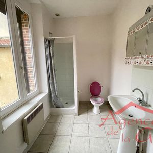 Location Appartement 2 pièces 55m² SEZANNE 51120 - Photo 2