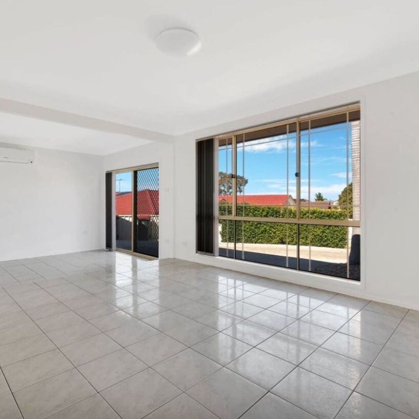 Combining Comfort & Charm! - Photo 1