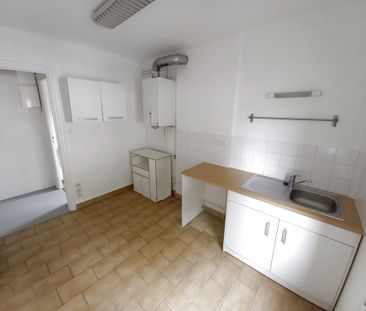 Location Appartement 3 pièces 69m² ST LO 50000 - Photo 4