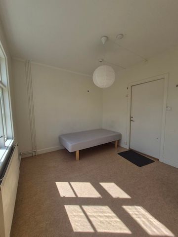 Carl Sebardts väg 8, Sköndal - Photo 3