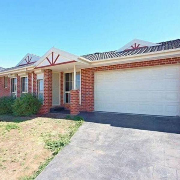 PERFECT STREET FRONTAGE UNIT - Photo 1
