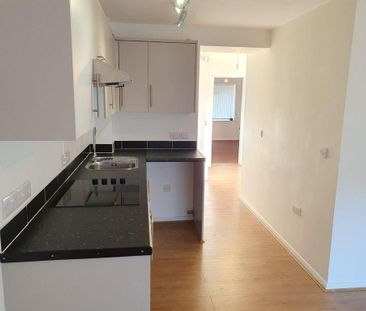 2 bedroom maisonette to rent - Photo 6