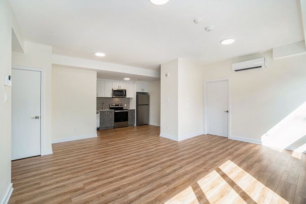 For Lease - 630 Churchill Avenue Unit# 201, Carlingwood - Westboro and Area, Ontario - Photo 1