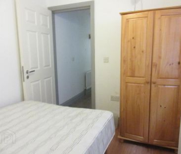 Two Bedroom Apartment, 4a Magdala Street, Botanic Area ~ Behind Que... - Photo 5