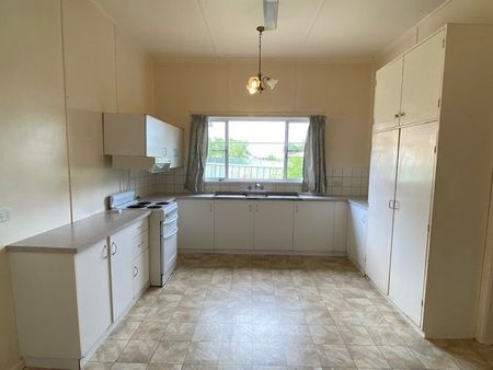 Home For Rent - Photo 4