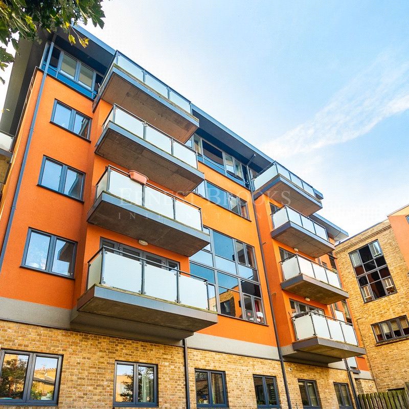 Babik Court, 132 Shacklewell Lane, E8 2FG - Photo 1