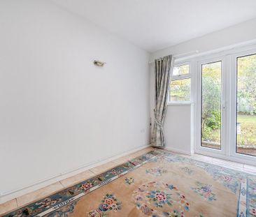 4 bedroom detached house to rent - Photo 1