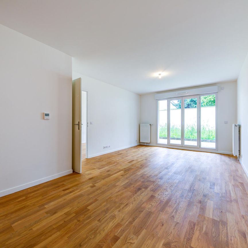 location Appartement F4 DE 79.7m² À VILLIERS SUR MARNE - Photo 1