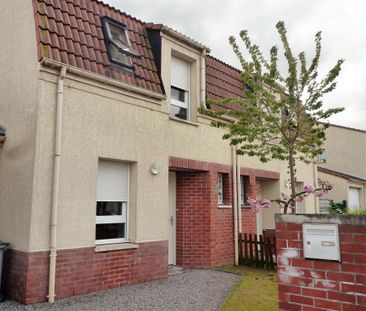 MAISON 3 CHAMBRES AVEC GARAGE ET JARDIN - Photo 5