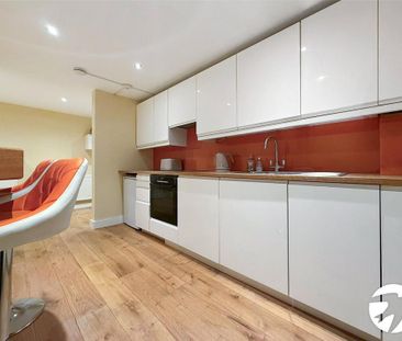 2 bedroom maisonette to rent - Photo 6