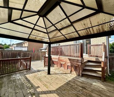 Detached Home For Lease | W9053645 - Photo 6