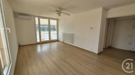 Location Appartement 3 pièces 140m² SOPHIA ANTIPOLIS 06560 - Photo 3