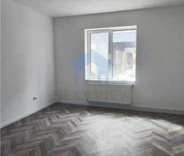 Casa 7 camere, Central - Fotografie 2