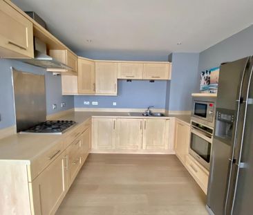 2 bedroom apartment to rent - Photo 2