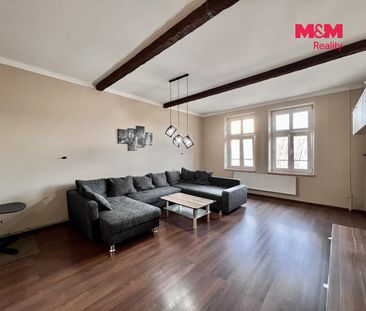 Pronájem bytu 2+1 67 m² - Photo 1