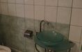 Ponúkame na prenájom priestranu IZBU s vlastnou kúpeľňou a WC v Rodinnom DOME. - Photo 5