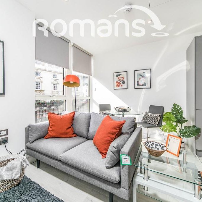 Studio to rent - Photo 1
