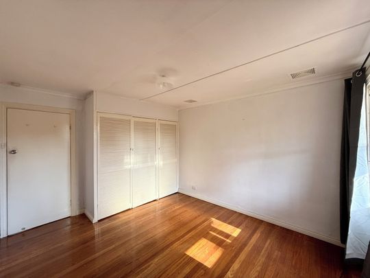 Space in Abundance - Photo 1