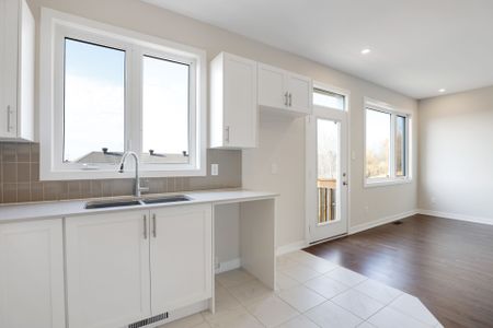 For Lease - 371 FALSETTO Street, Orleans - Convent Glen and Area, Ontario - Photo 4