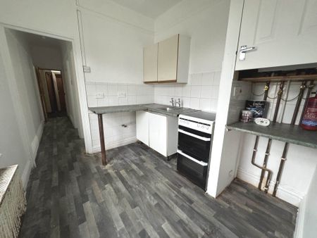 Lytham Road, Blackpool, FY4 1EA - Photo 3