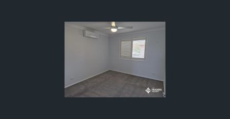 Low maintenance living in quiet townhouse complex - Photo 2