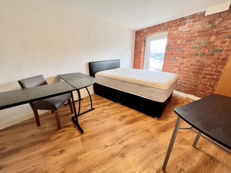 2 bedroom apartment to rent - Photo 3