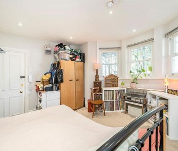 Studio to rent - Photo 6