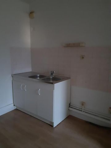 TYPE 3 38 COURS SAINT ANDRE - Photo 5