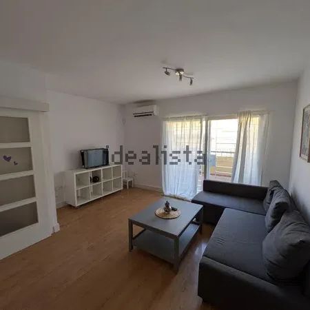 Alquiler de piso en Calle Arroyo Totalán - Photo 1